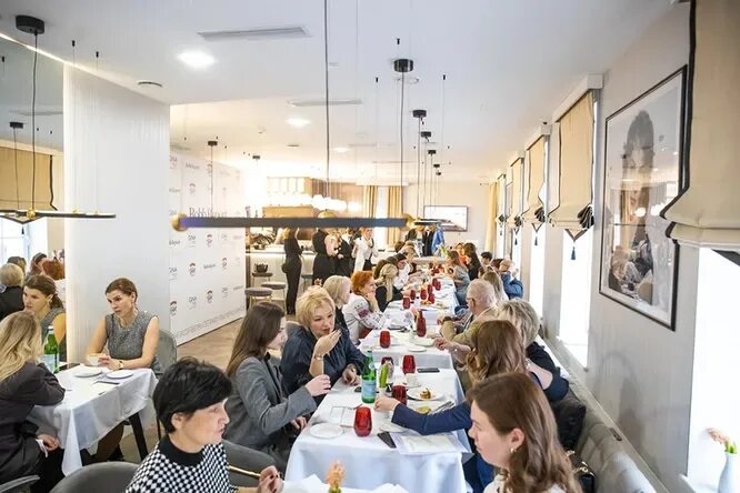 Gina ул николая столбова 1 3 фото Как прошла презентация мартовского номера "Robb Report Россия"