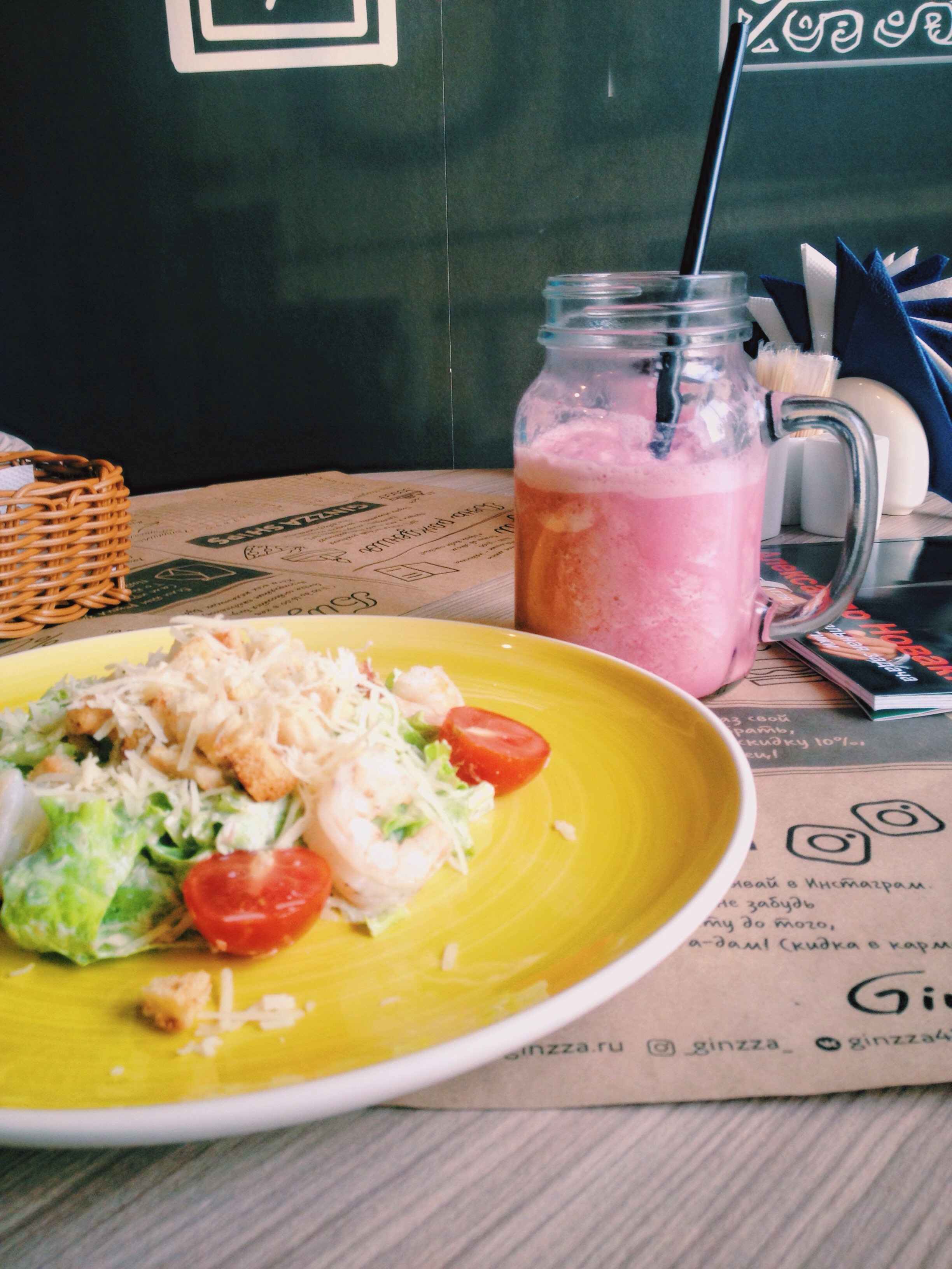 Ginzza ул кирова 21а новокузнецк фото Ginzza, кафе в Новокузнецке - отзыв и оценка - ivanessaos