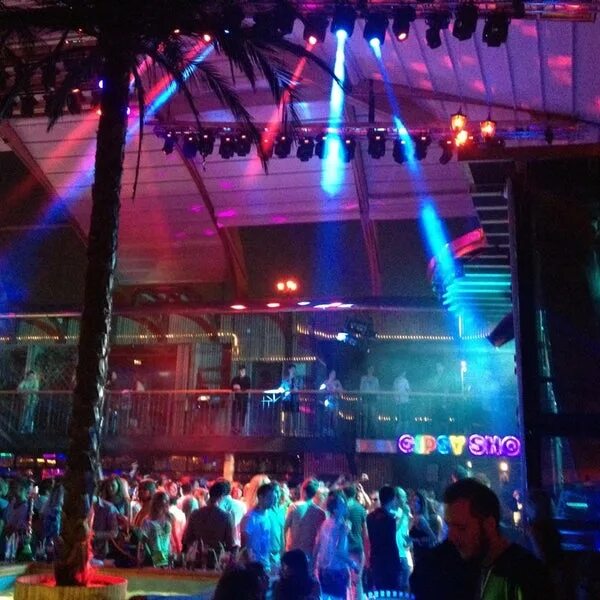 Gipsy клуб фото Клуб гипси москва