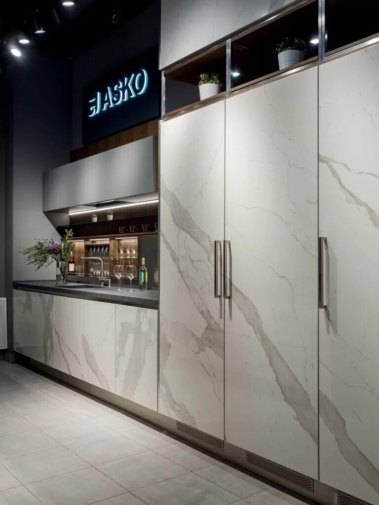 Giulia novars ул максима горького 260 фото Панорама: Giulia Novars, мебель для кухни, ул. Максима Горького, 260, Нижний Нов