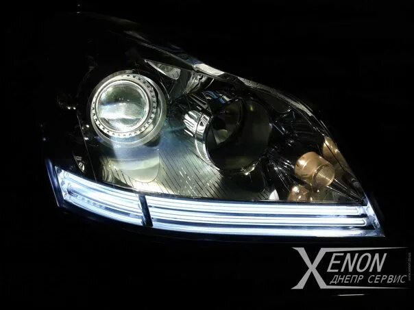 Gl фары тюнинг Замена выгоревших модулей и LED тюнинг фар на Mercedes-Benz GL X164 в Днепре. Фо