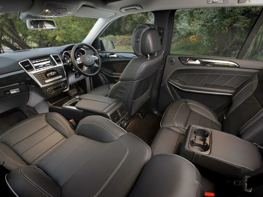 Gl фото салона Mercedes-Benz GL500 AMG Sports Package 2012 года выпуска для рынка Австралии и О