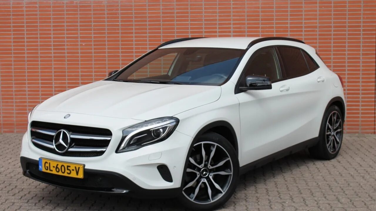 Gla 180 мерседес фото Mercedes-Benz GLA-Klasse GLA 180 d Lease Edition Style - YouTube