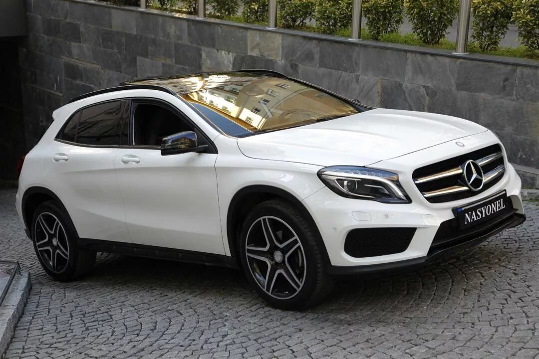 Gla 180 мерседес фото Мерседес гла 180 - BestChehol.ru