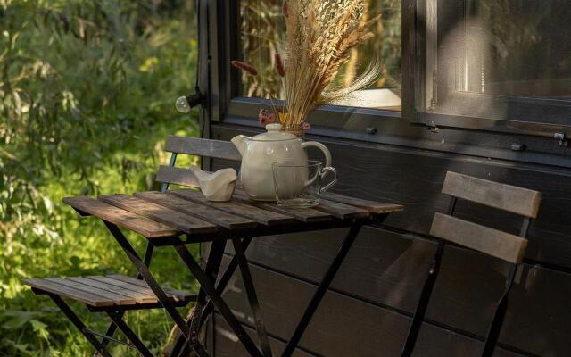 Glamptown 594 казань фото Glamptown (Глэмптаун) в Казани отзывы, цены и фото номеров - забронировать гости