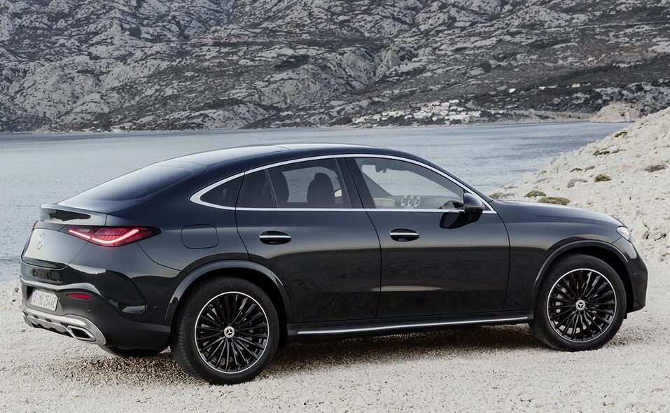 Glc купе фото 2024 Mercedes-Benz GLC Coupe photo gallery