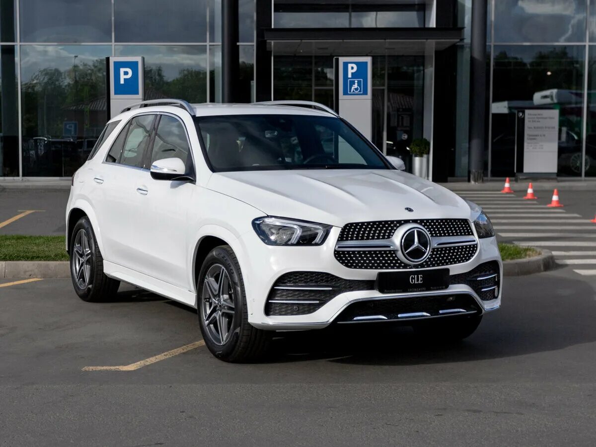 Gle 2021 фото иркутск в пыли Купить новый Mercedes-Benz GLE II (V167) 300 d 2.0d AT (245 л.с.) 4WD дизель авт