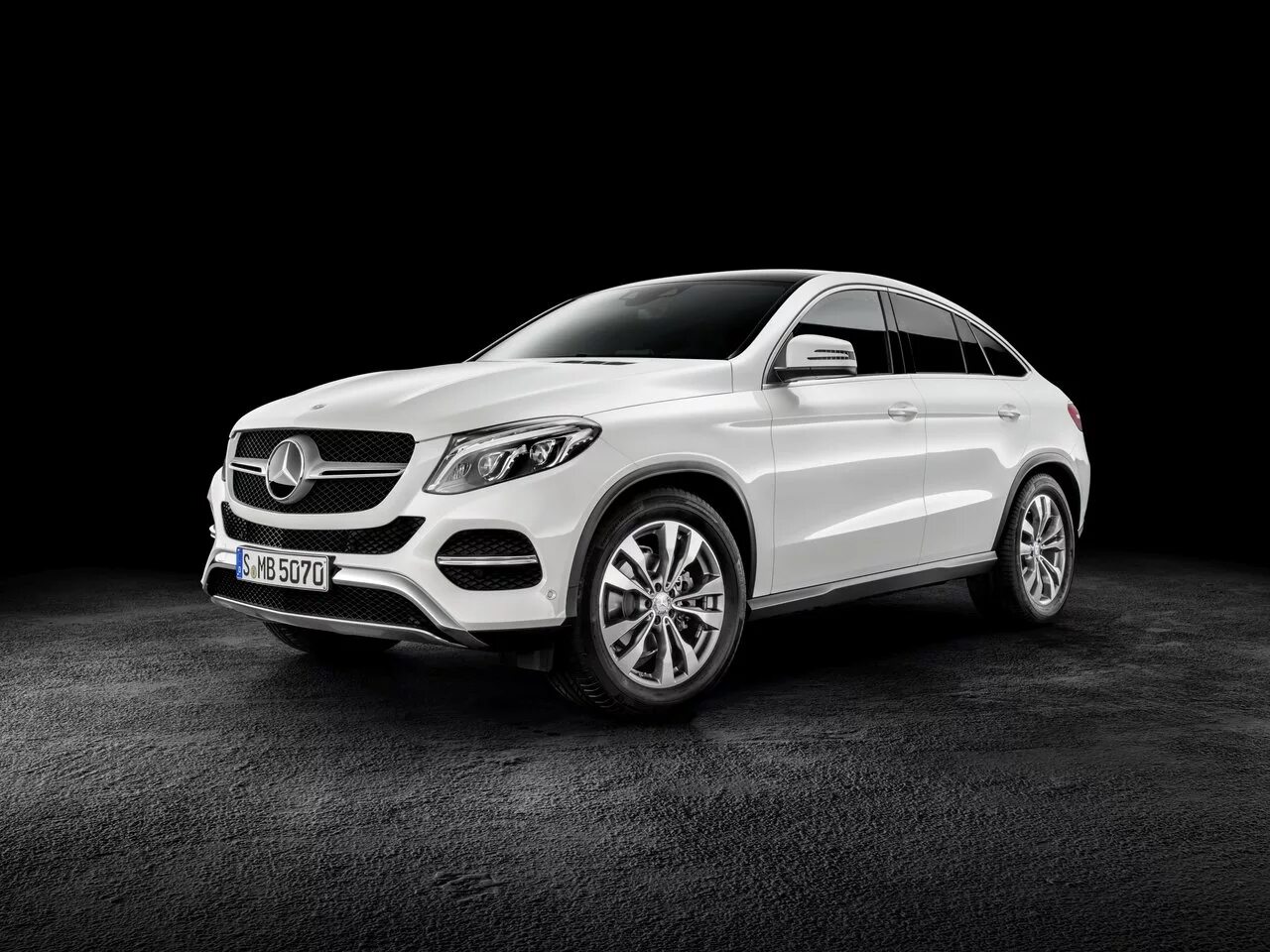 Gle coupe мерседес фото Аксессуары для Mercedes-Benz GLE Coupe (Мерседес ГЛЕ Купе) в Екатеринбурге: купи