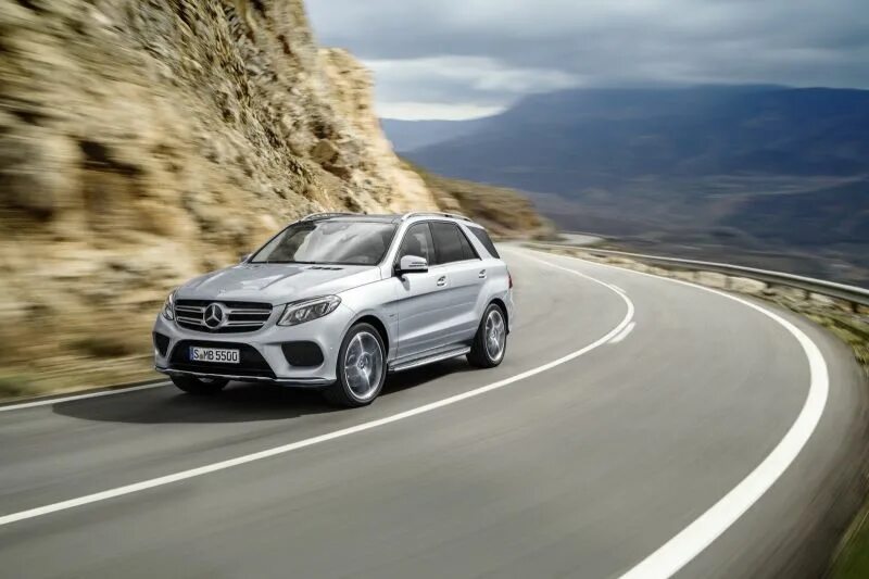 Gle фото мерседеса Mercedes полностью рассекретил свой внедорожник GLE