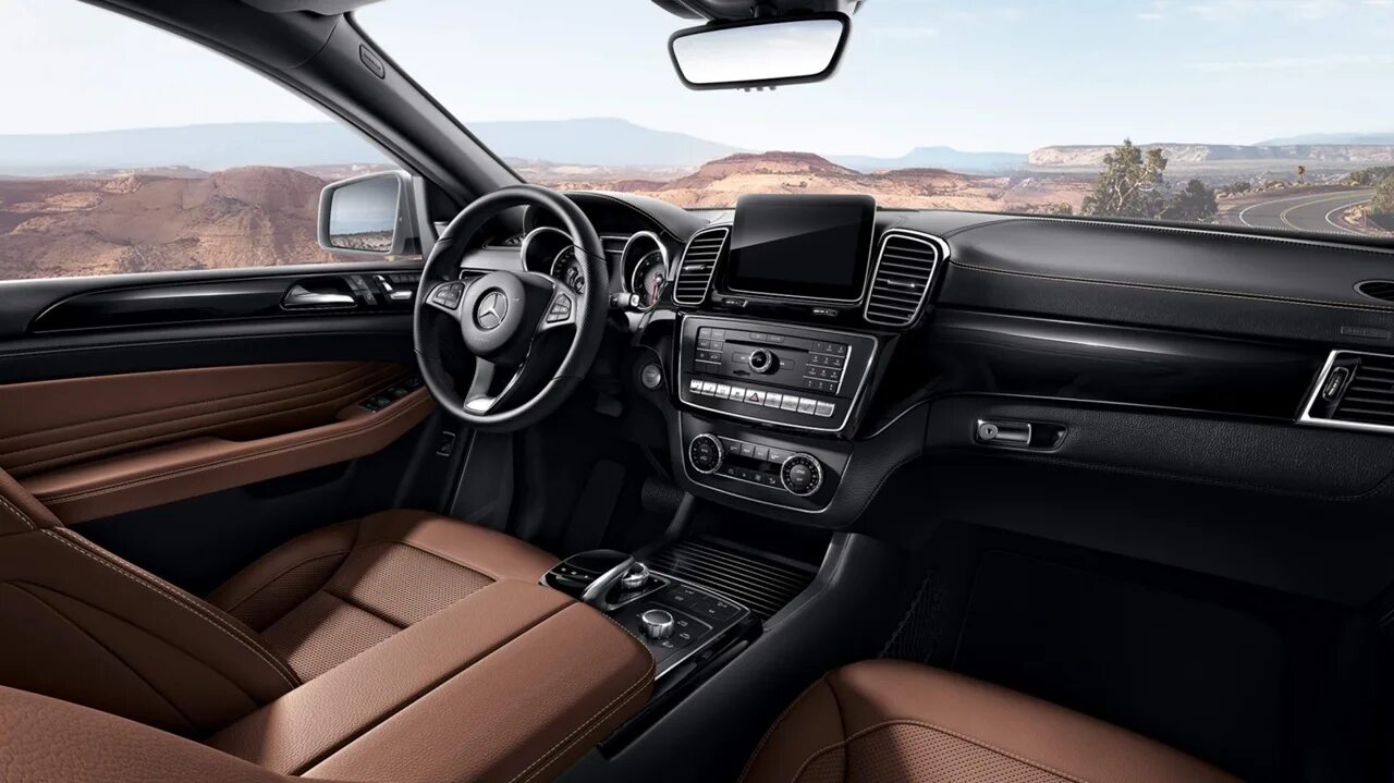 Gle фото салона Люксовому авто не идет пыль на "торпеде". #выезднаяуборкаавто 2019 Выездная убор