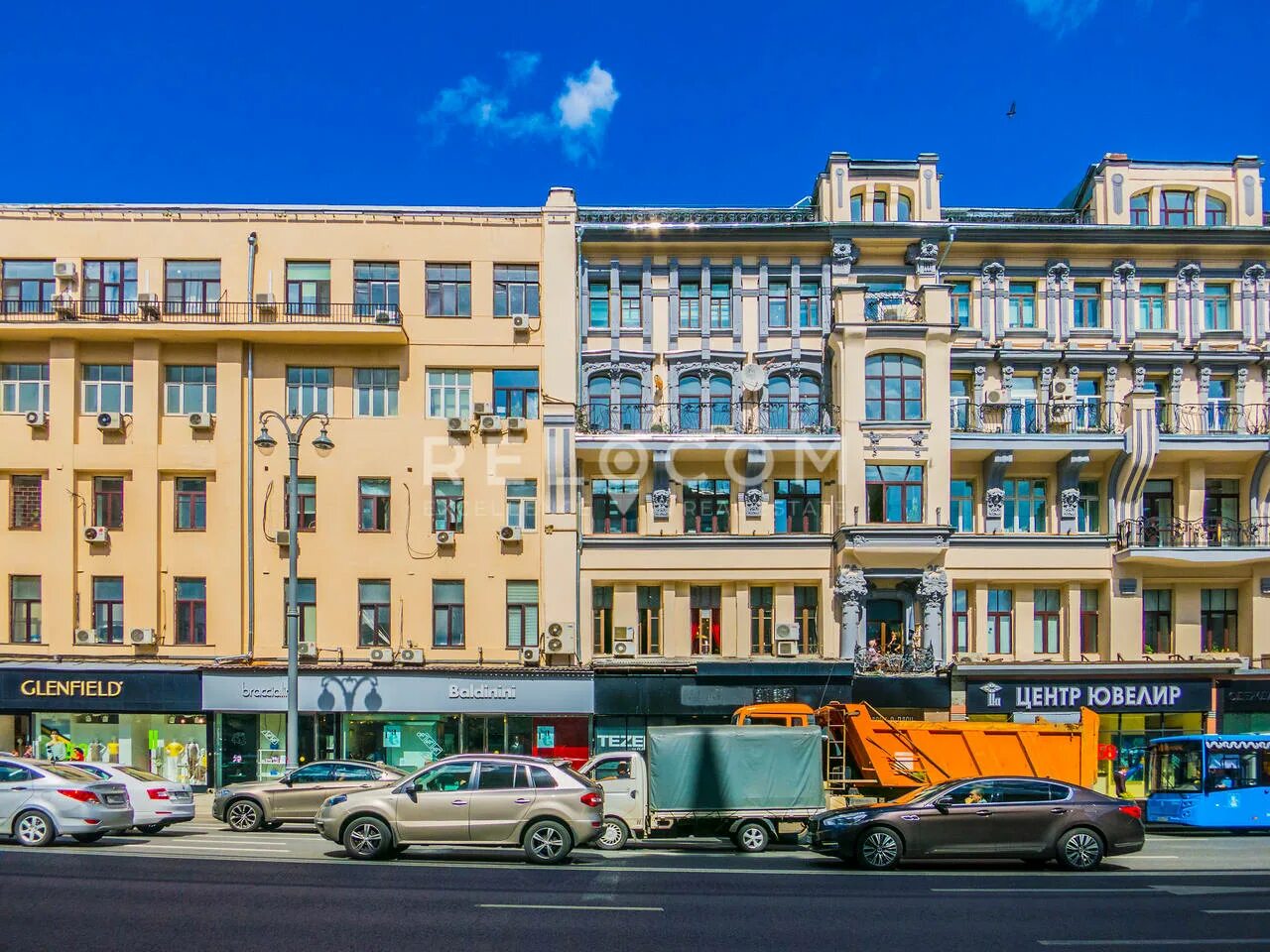 Glenfield тверская ул 12 стр 2 фото Аренда ритейла 399 м² на 1 этаже в Тверская 12 с1, 1 159 992 ₽./мес. - ID 19567 