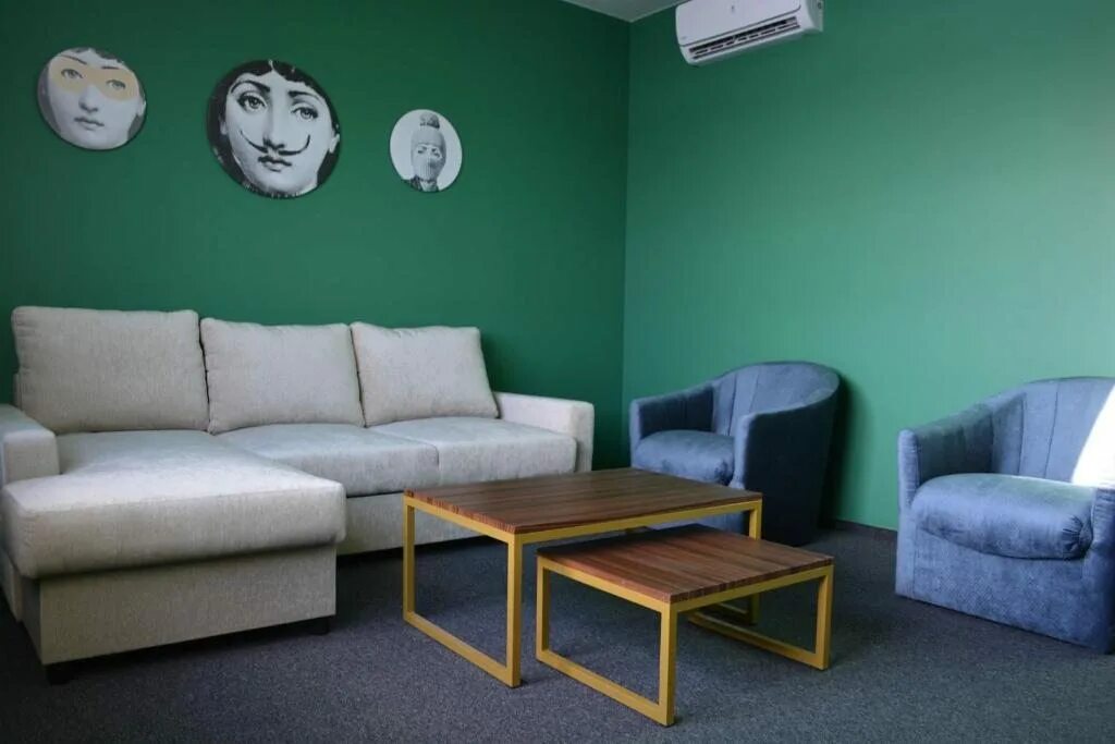 Glissando рощинская ул 69б екатеринбург фото Отель Глиссандо 3*, Екатеринбург, цены от 3000 руб. 101Hotels.com