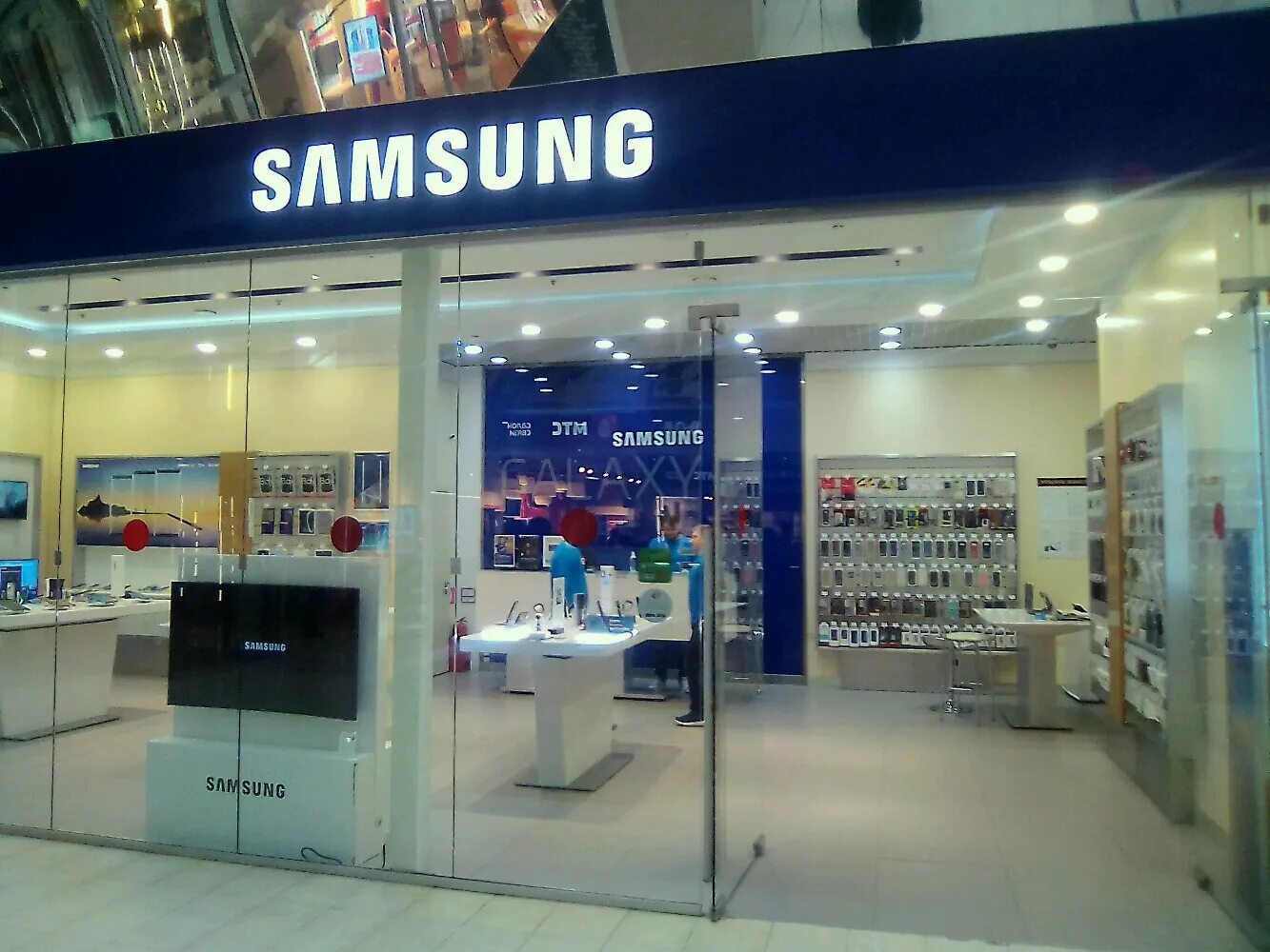 Globus коломяжский просп 17 корп 2 фото Отзывы о "Samsung" на Пионерской, Санкт-Петербург, Коломяжский проспект, 17к2 - 