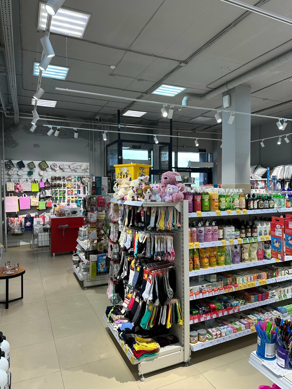 Globusport ул калинина 175е фото Фото: Эльсити, магазин хозтоваров и бытовой химии, ул. Калинина, 175Е, Красноярс