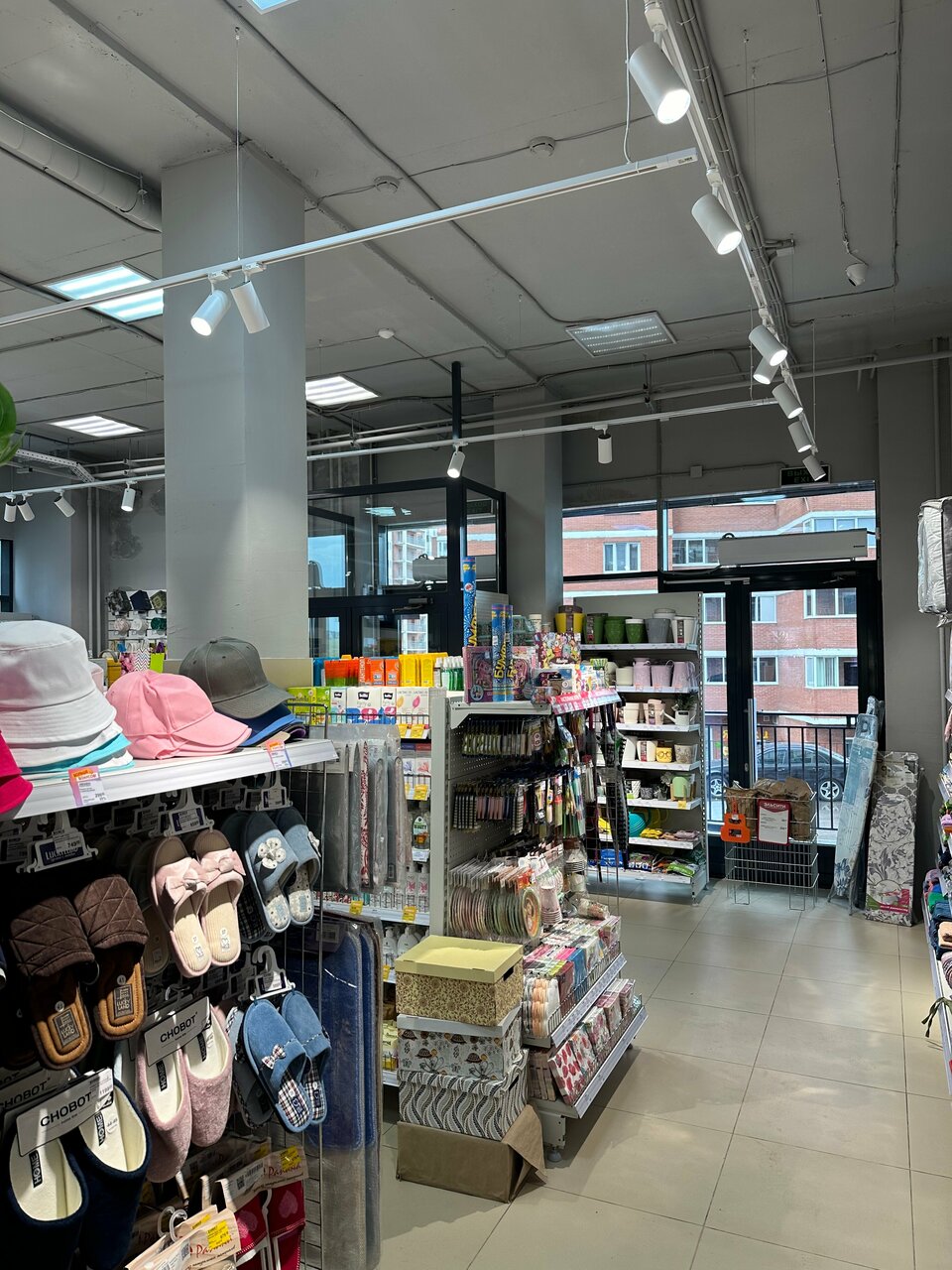 Globusport ул калинина 175е фото Фото: Эльсити, магазин хозтоваров и бытовой химии, ул. Калинина, 175Е, Красноярс