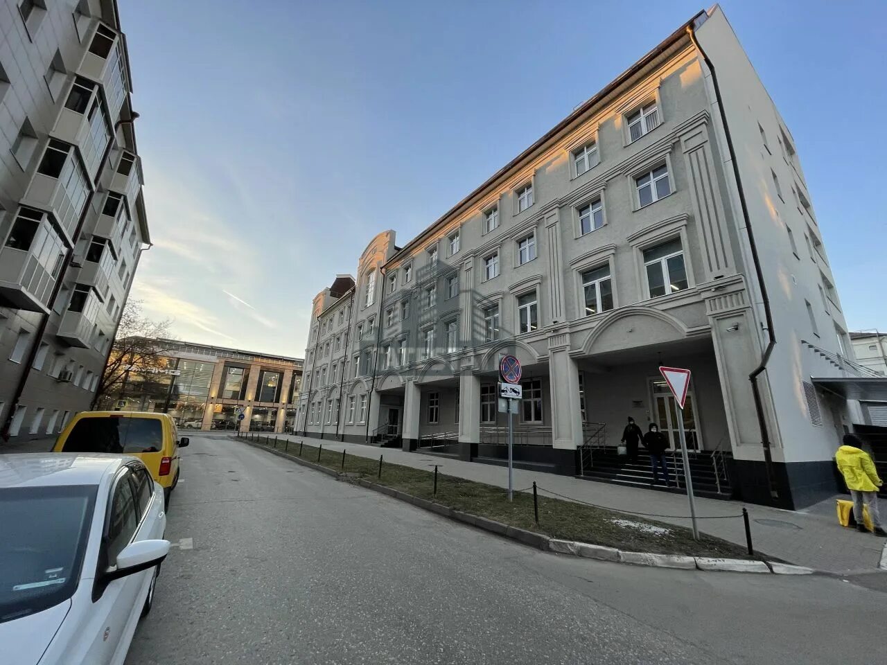 Glorax московская ул 19 8 казань фото Офис класса А в центре 104 квадратных метров в центре - 5856 TATESTATE