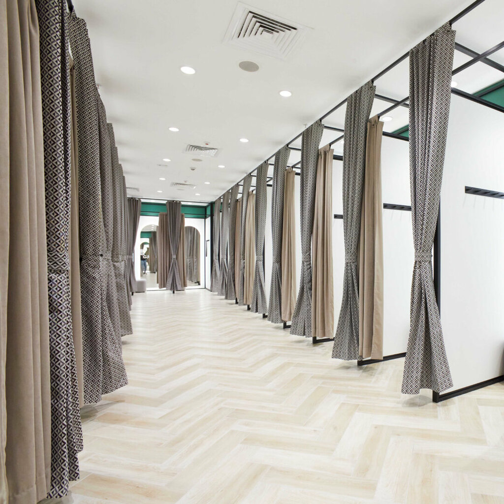 Gloria jeans площадь киевского вокзала 2 фото Gloria Jeans, магазин одежды, Москва, площадь Киевского Вокзала, 2 - Яндекс Карт