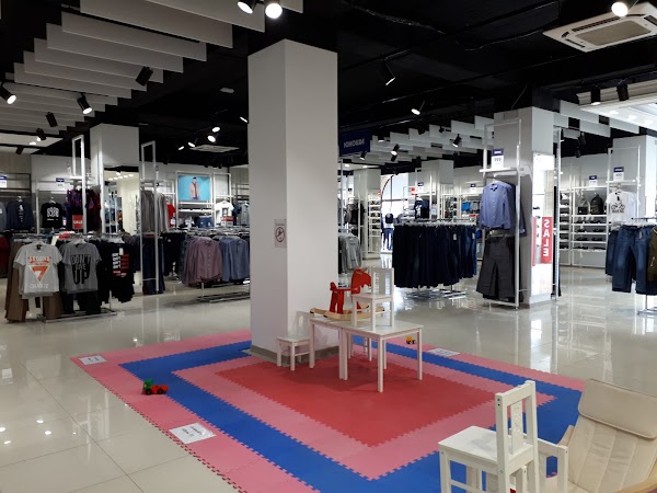 Gloria jeans ул генерала кузнецова 22 фото Gloria Jeans, +7 928 989-20-12, ул. Казбекова, 161, Махачкала, Респ. Дагестан, Р