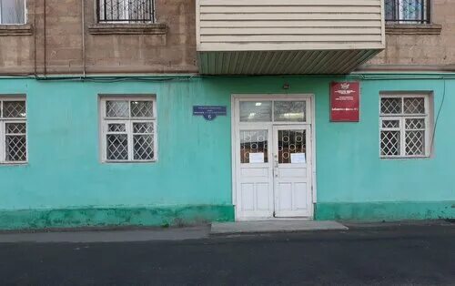 Glutenoff ул братьев нурбагандовых 2а махачкала фото Городская библиотека № 2, библиотека, ул. Братьев Нурбагандовых, 6, Махачкала - 