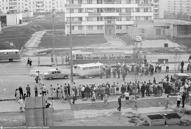 Godzill красная ул 70 фото ЧП на Чертановской улице 2023 На Варшавке. Чертаново Центральное ВКонтакте