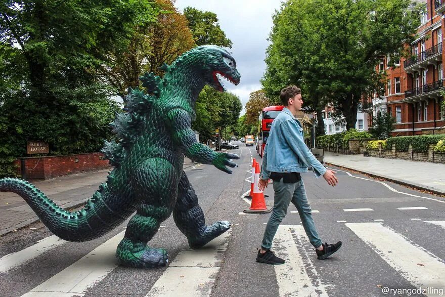 Godzill красная ул 70 фото I Bought Ryan For $8 Bucks, And Now He Travels Everywhere I Go Godzilla, Classic
