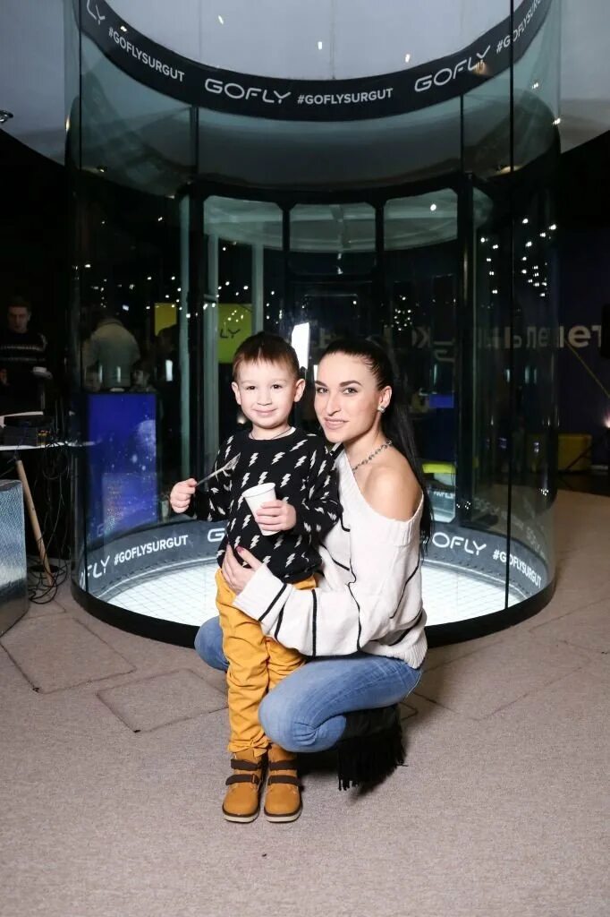 Gofly набережный просп 3 2 фото Екатерина Калугина (Стольник-Югра) - Свобода, полет, космос - в Сургуте открылся