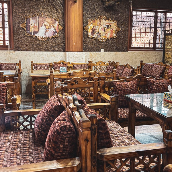 Gofly набережный просп 3 2 фото Foto di مجتمع پذیرایی و رستوران سنتی روحی Rouhi Restaurant Complex - 13 tips