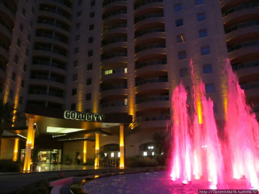 Gold city ул республики 281 фото Торговый центр махмутлар