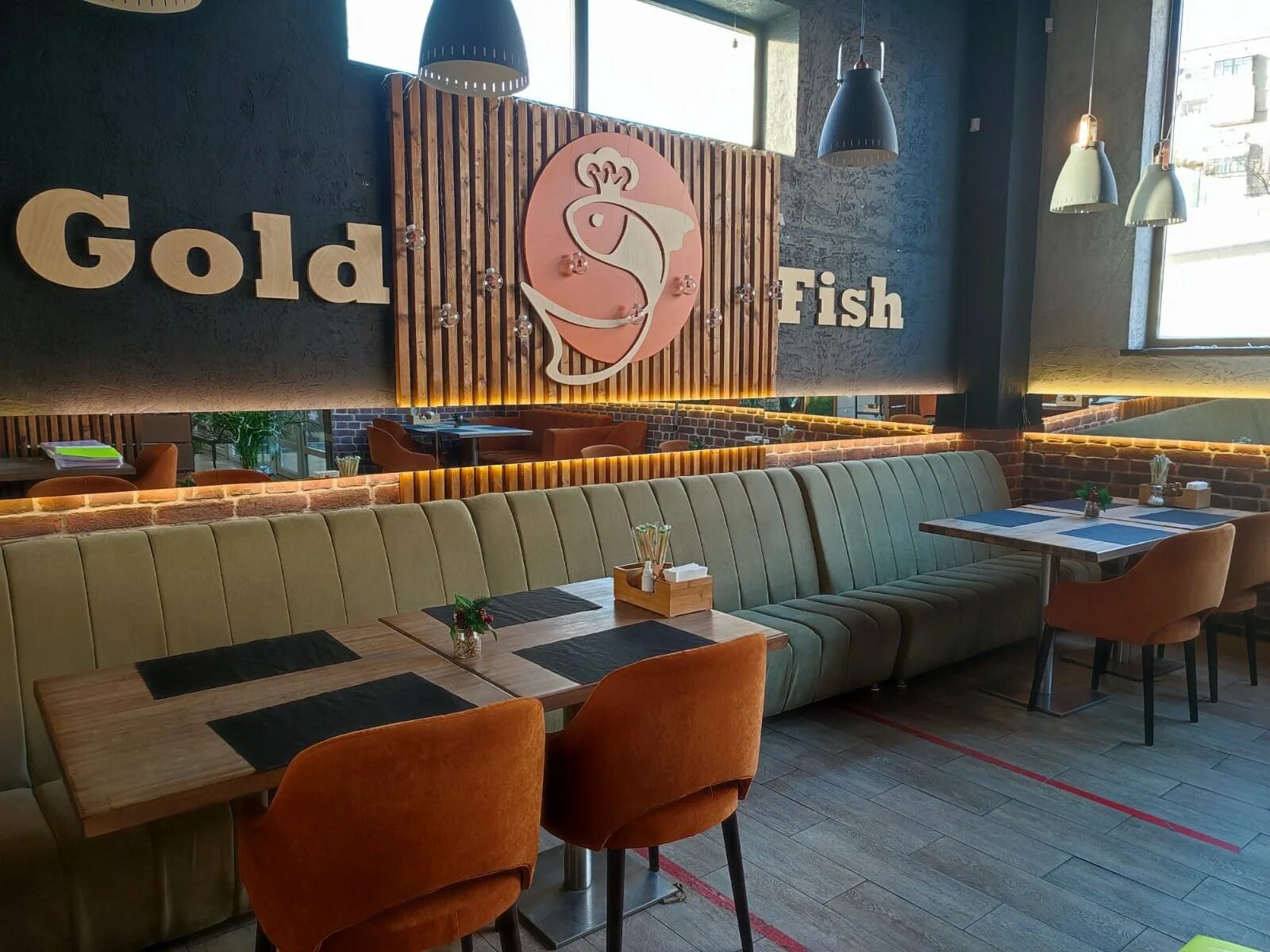 Gold fish ул кирова 23в фото Отзывы о "Goldfish", Московская область, Серпухов, улица Ворошилова, 82 - Яндекс