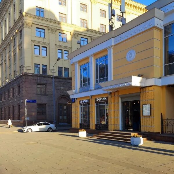 Golda большая садовая ул 23 фото Большая Садовая улица, 6 ст2 в Москве - 2ГИС