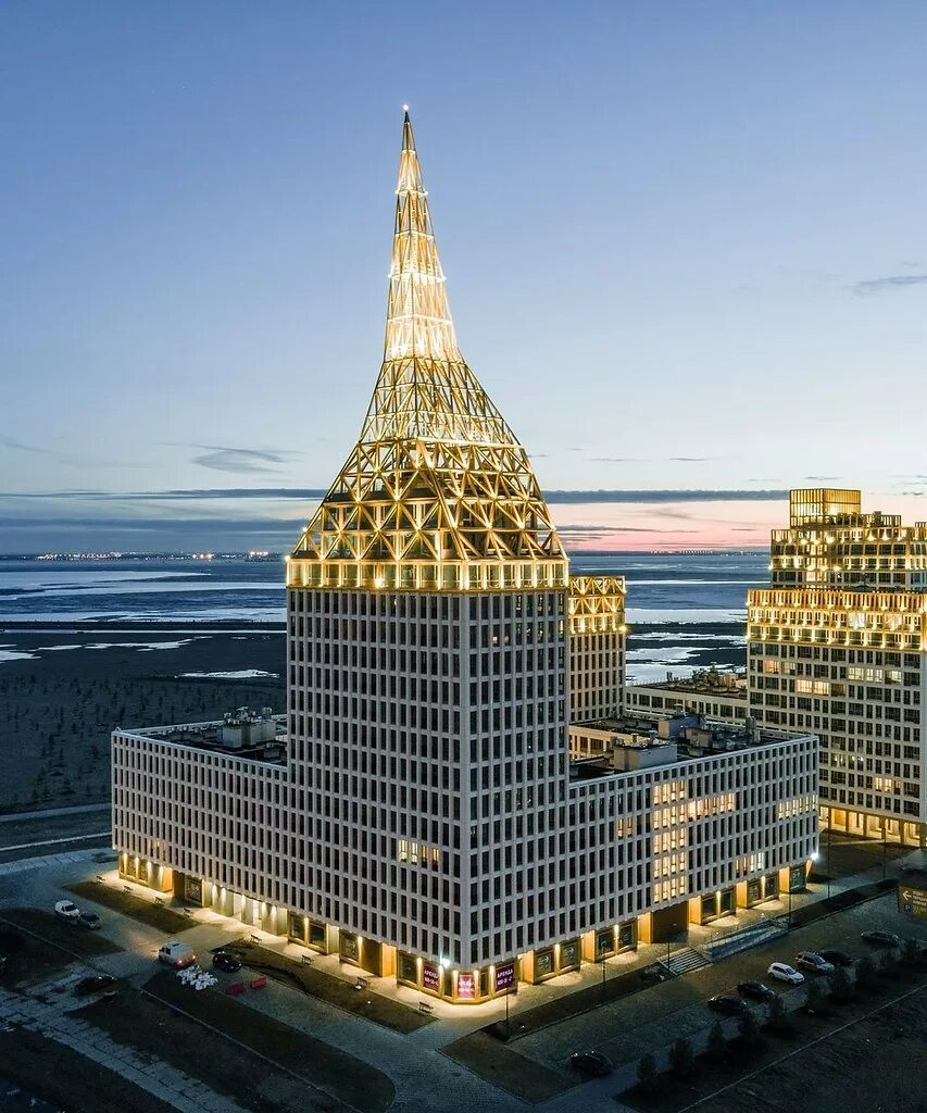 Golden city санкт петербург ул челюскина фото Это строящийся жилой комплекс Golden City на намыве Васильевского острова. Мы в 