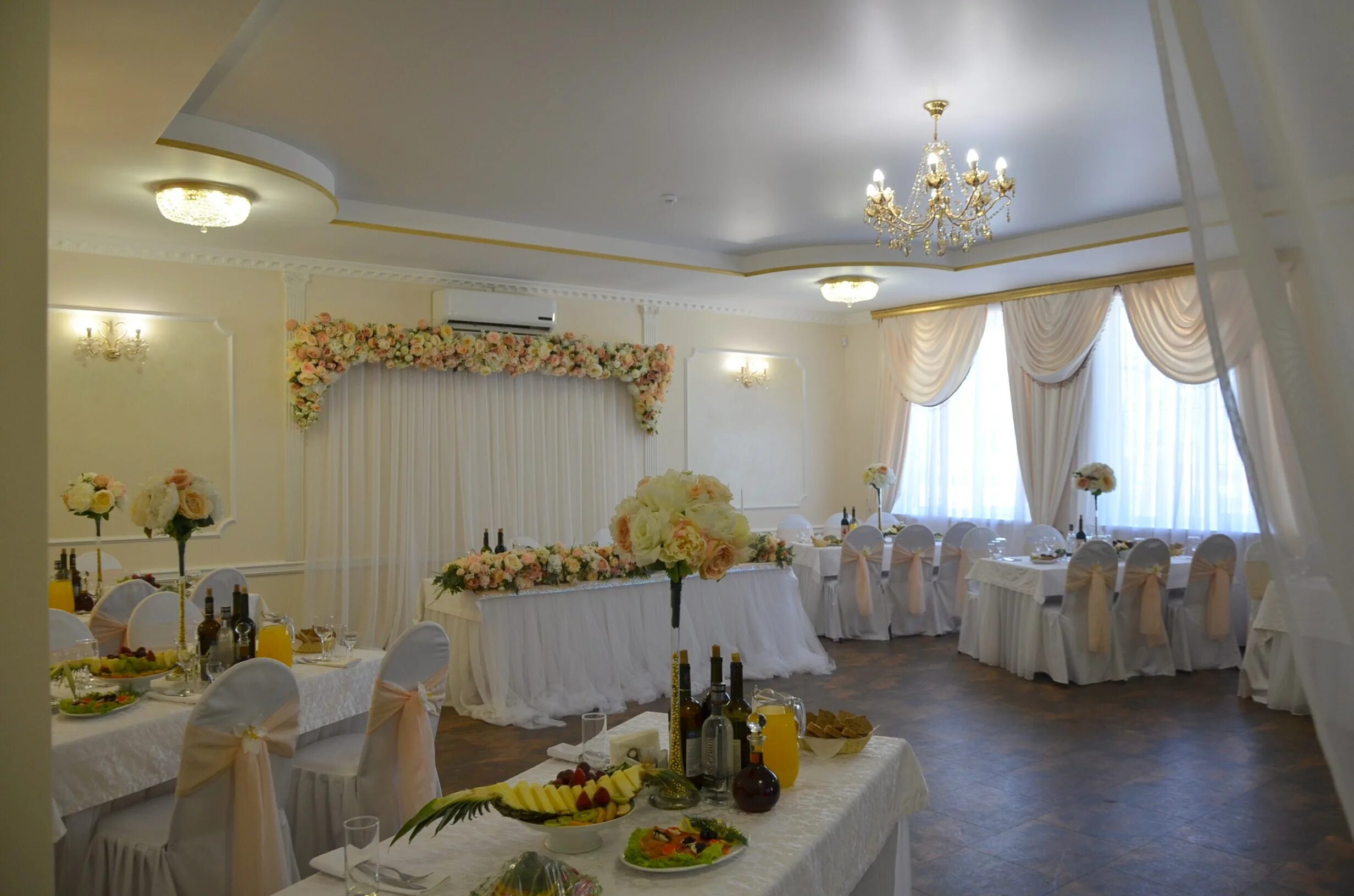 Golden hall ул 1 мая 118 фото Золотой банкетный зал "Golden hall" 1 Мая, 118 Подгорное Воронеж