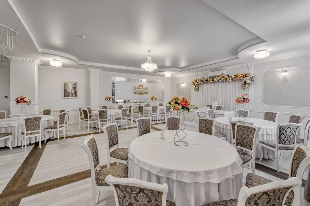 Golden hall ул 1 мая 118 фото Golden Hall - Банкетный дом Golden Hall банкетный зал до 50 человек: фото, отзыв