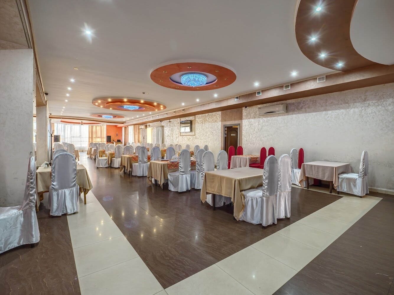 Golden house ул героя рябцева 1б фото Golden House, кафе, ул. Героя Рябцева, 1Б, Нижний Новгород - Яндекс Карты