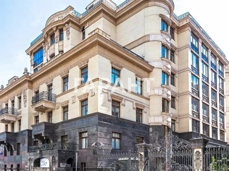 Golden mile хилков пер 1 фото Продаю трехкомнатную квартиру 168м² пер. Хилков, 1, Москва, ЦАО, р-н Хамовники м