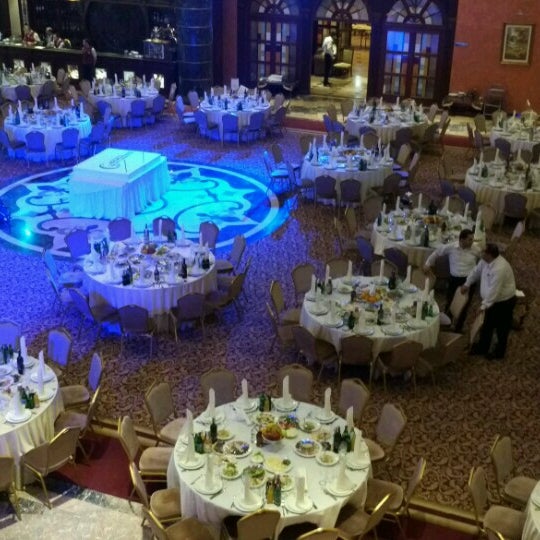 Golden palace чапаевский пр 48 ставрополь фото Голден палас ресторан - Фото