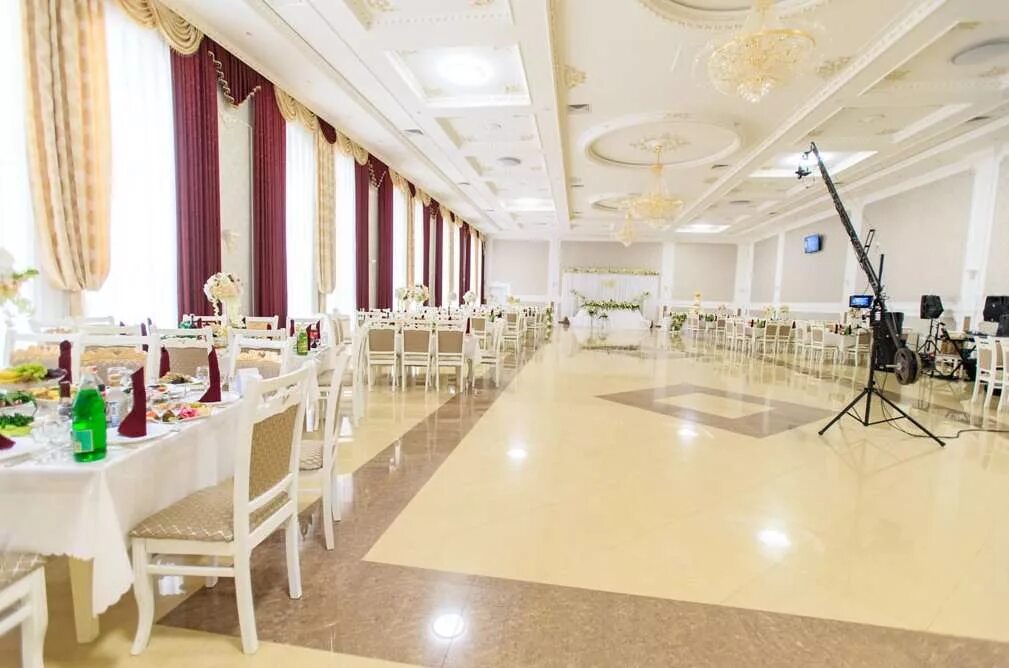 Golden star московское ш 23а саратов фото Фотографии Ресторан Golden star - Саратов, Московское шоссе, 23а - галерея - Рес