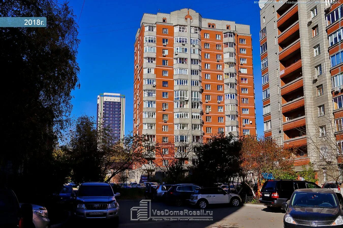 Golden thompson ул крылова 31 новосибирск фото Новосибирск, улица Крылова дом 28/1. многоквартирный дом