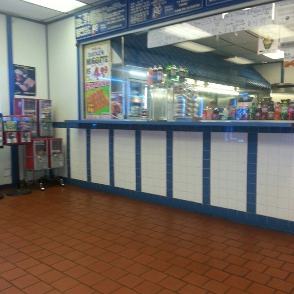 Goldfish пушкинское ш 4а пушкино фото Golden Fish & Chicken 2` - American Restaurant in Chicago