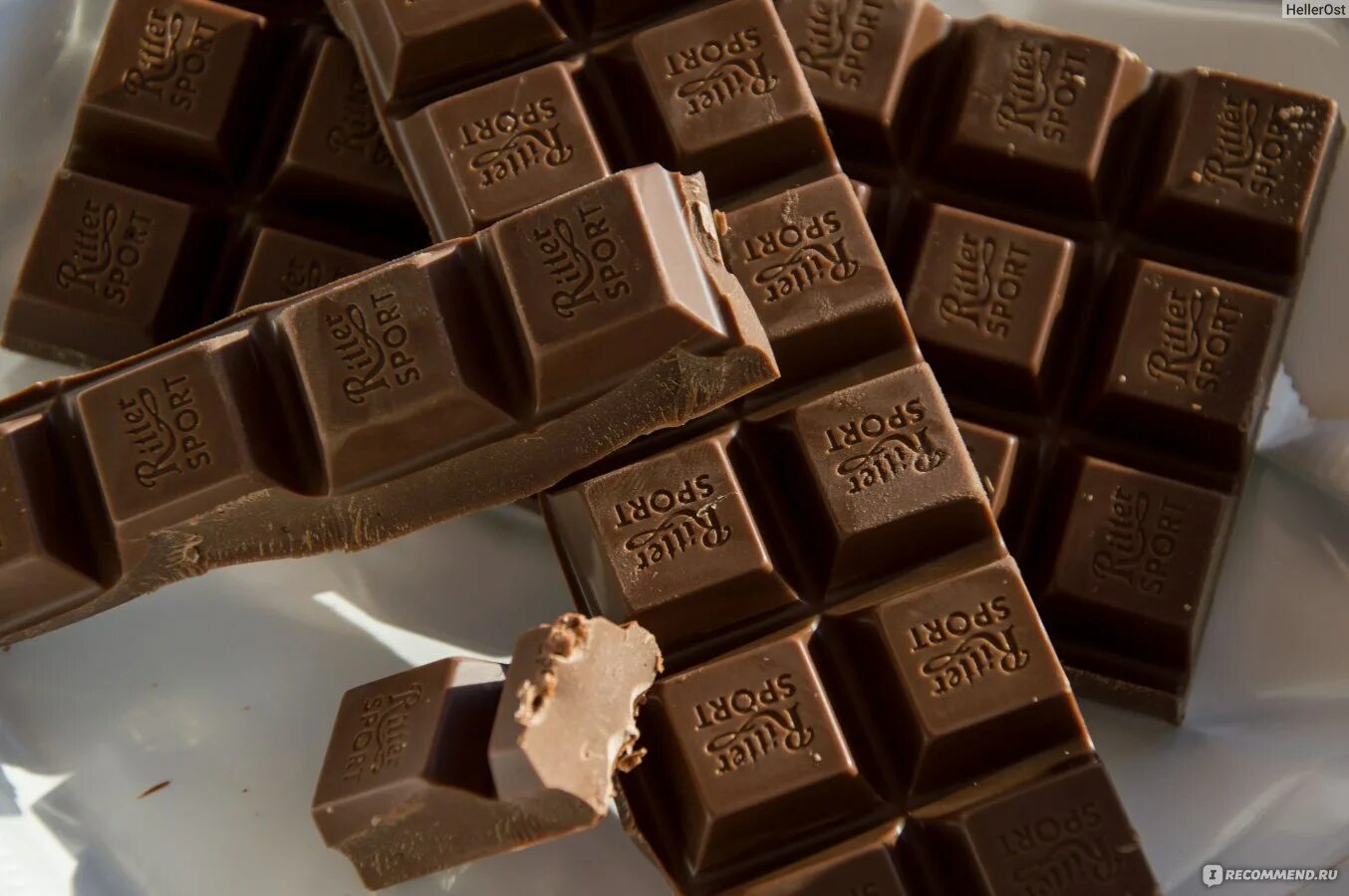 Goldschatz шоколад молочный 250г фото Молочный шоколад Ritter Sport Goldschatz 40% какао - "Гигантиш квадратиш в зольт