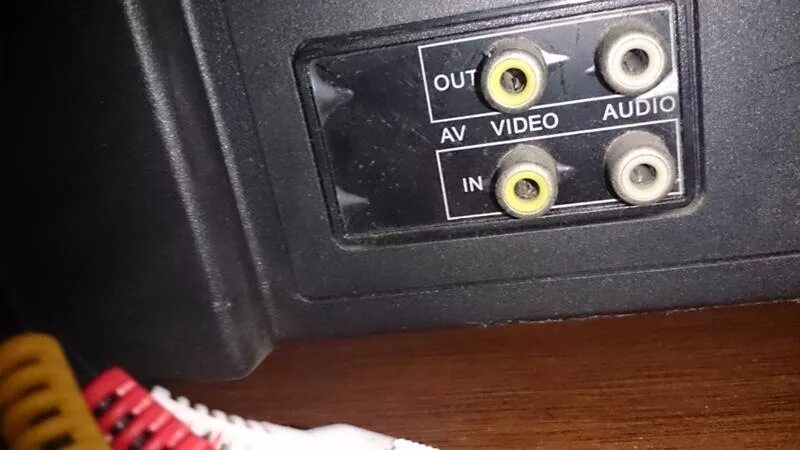Goldstar телевизор как подключить приставку Ответы Mail.ru: Av кабель как подключить?