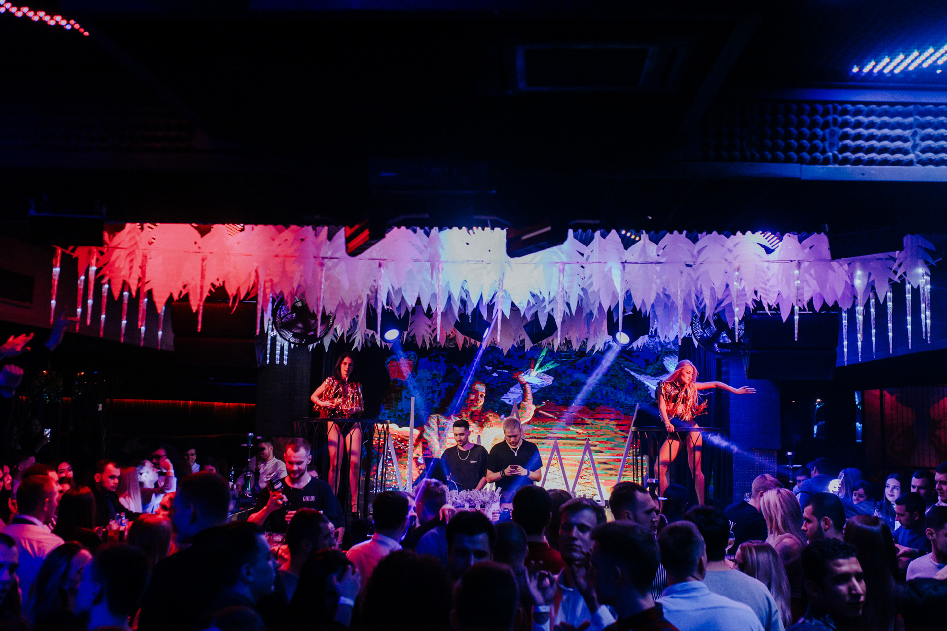 Goldy club ул пирогова 11а ставрополь фото Index of /10/pub/1116