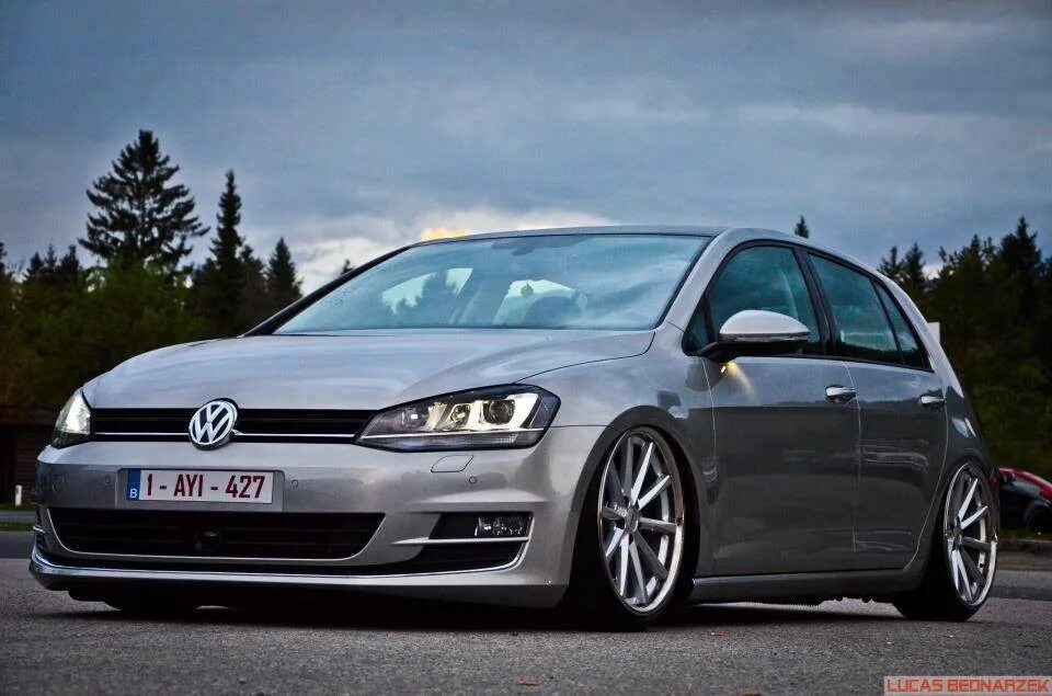 Golf 7 фото Golf на пневме - Volkswagen Golf Mk7, 1,4 л, 2013 года стайлинг DRIVE2