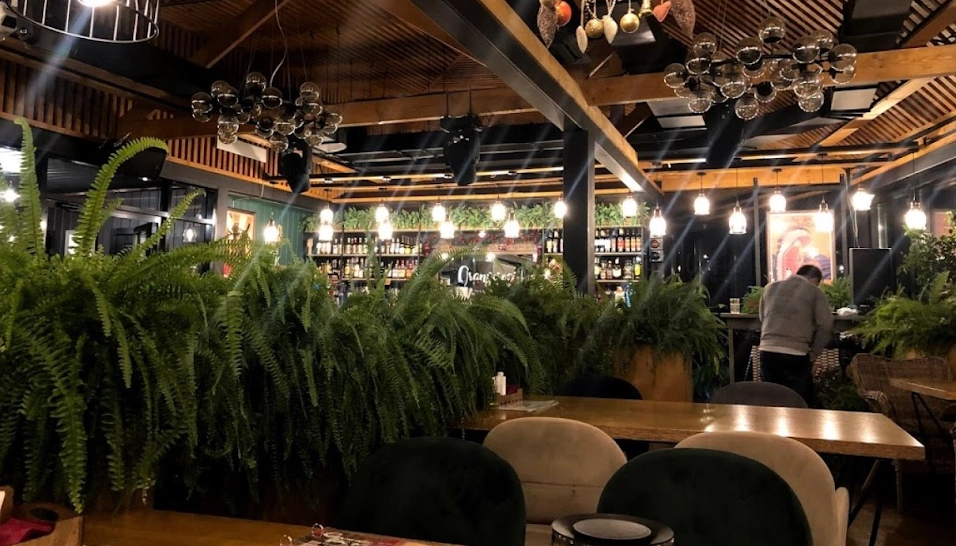 Gonzo кувшинский пер 24а фото Hunter club (Чебоксары, Кувшинский переулок, 24а) снять Банкетный зал до 80 чело