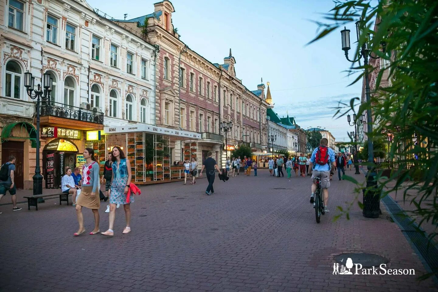 Good foot большая покровская ул 18 фото Большая Покровская улица: мероприятия, еда, цены, билеты, карта, как добраться, 