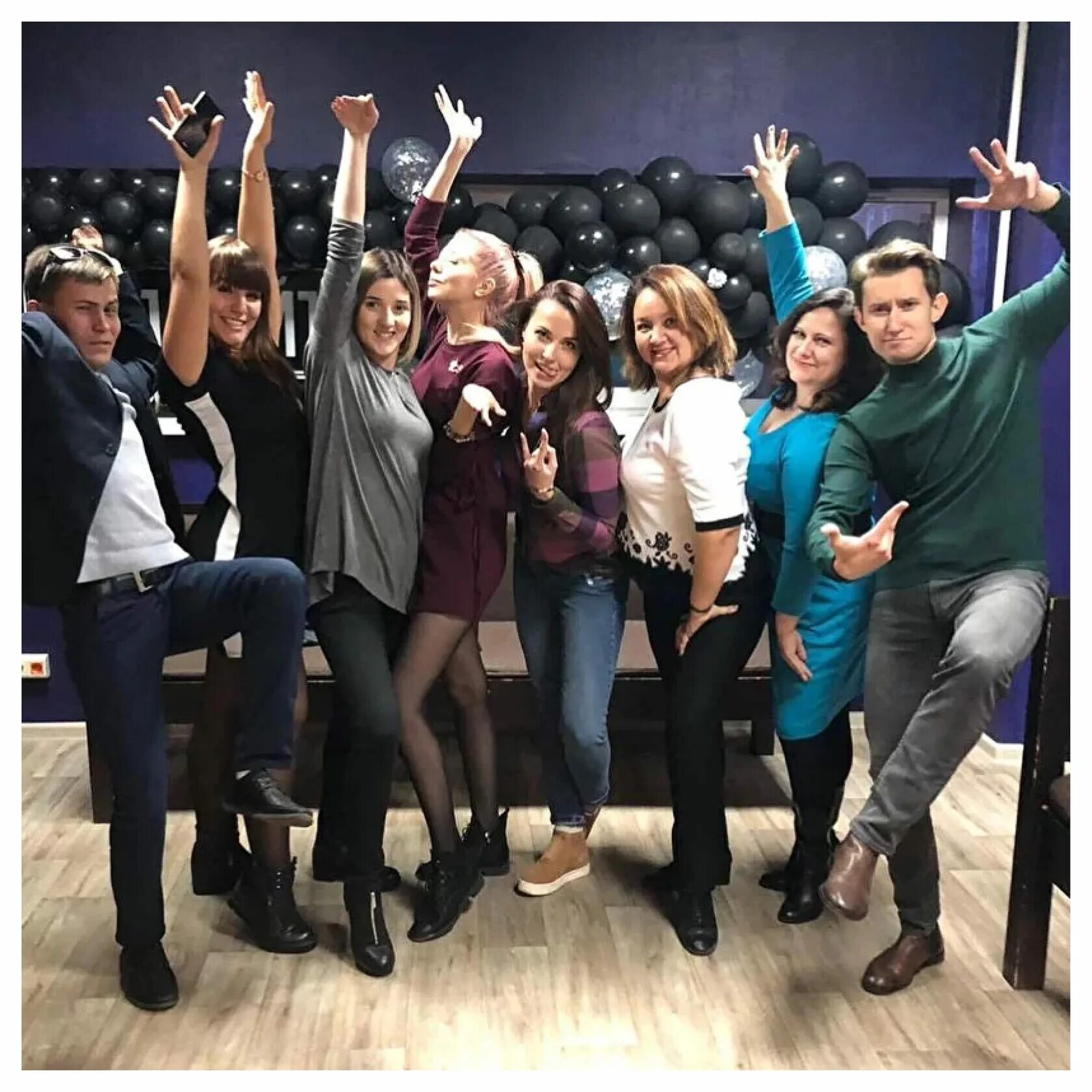 Good night show просп дзержинского 192 фото Пятница