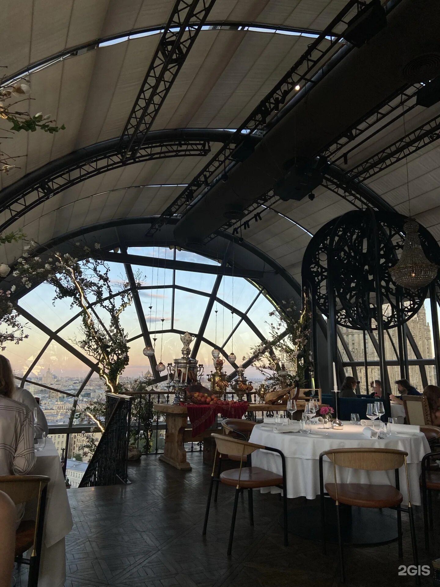 Goodman смоленская площадь 3 фото Москва смоленская площадь 3 white rabbit фото YugNash.ru