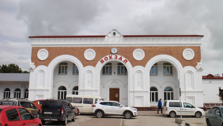 Goodmi евпаторийское ш 8 симферополь фото В Крыму с 27 мая изменится расписание электрички Евпатория - Симферополь - Новос