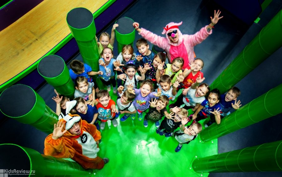 Gorillapark долгоозерная ул 14 корп 2 фото Скидка 15% на активный Новый год для школьного класса в GorillaPark, СПб KidsRev