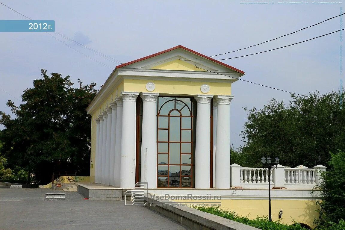 Gossip ул маршала чуйкова 4а волгоград фото Волгоград, кафе / бар "У дяди Миши", улица Набережная 62 Армии